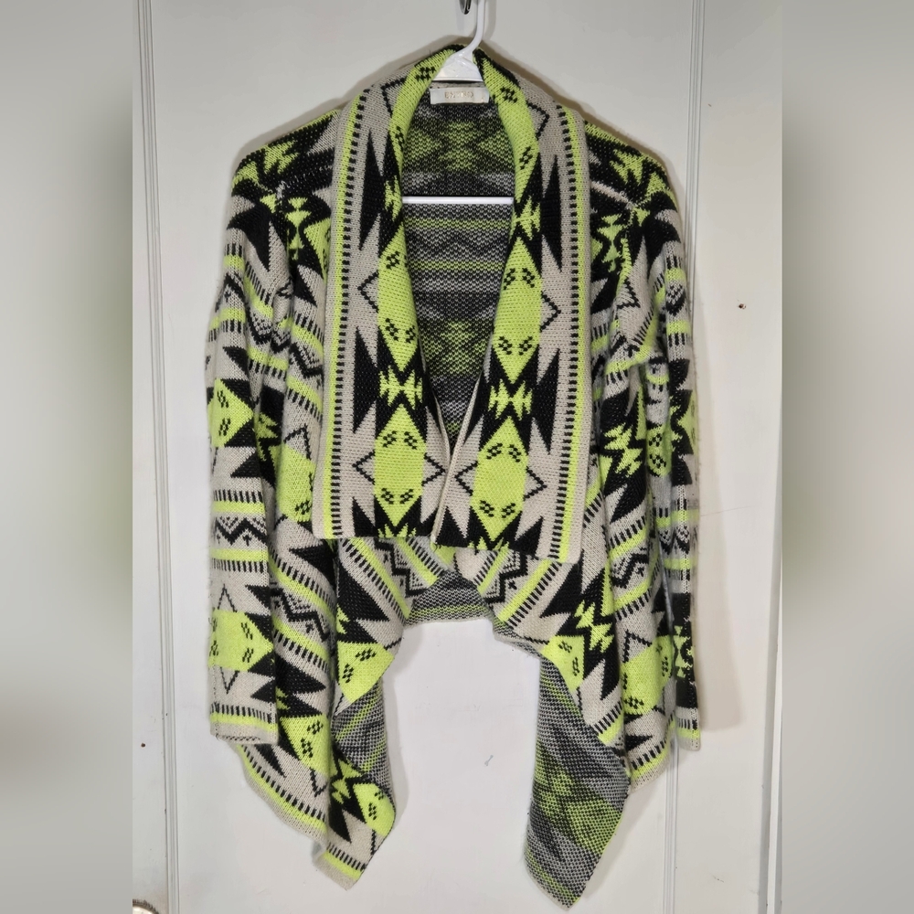Entro Neon Green and Black Geometric Cardigan Small
